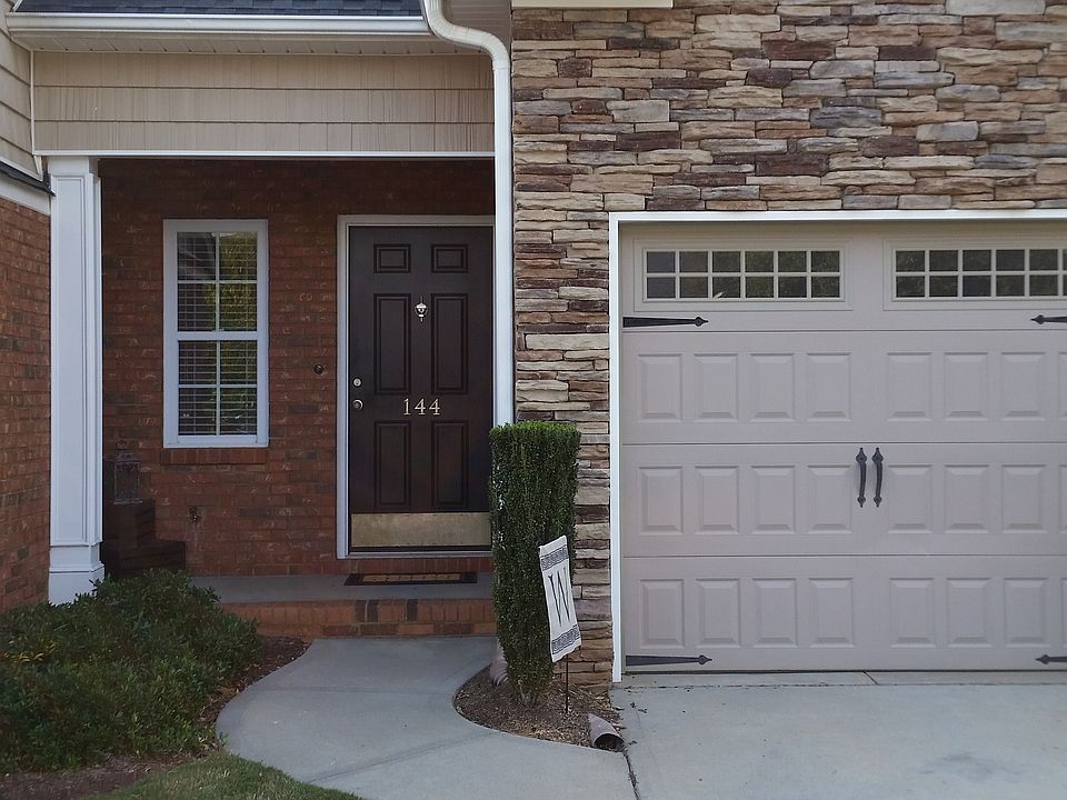 1st image of 144 Middleton Park Ln