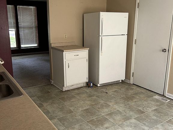 2nd image of 145 Bluffside Dr