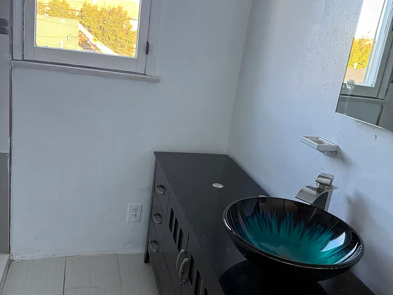 282 Cherry Ave — Photo 9