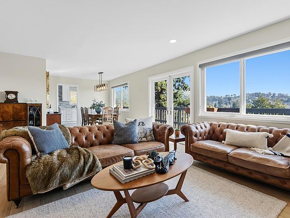 2nd image of 1422 Nye Street