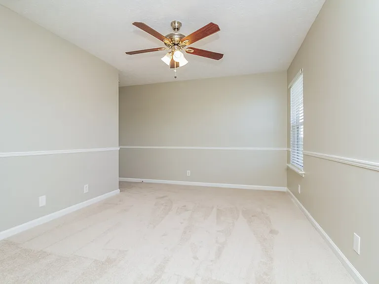 7835 Rainey Dr — Photo 9