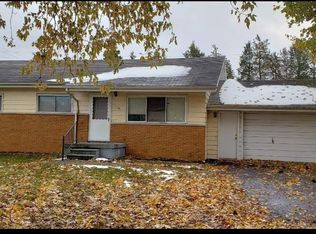 1518 Autumn Dr, Flint, MI 48532