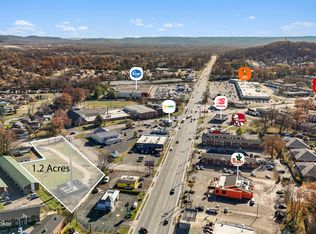 7330 Southside Dr, Louisville, KY 40214