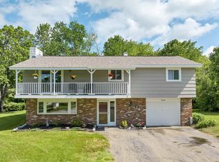 19 Perkins Dr, Laconia, NH 03246