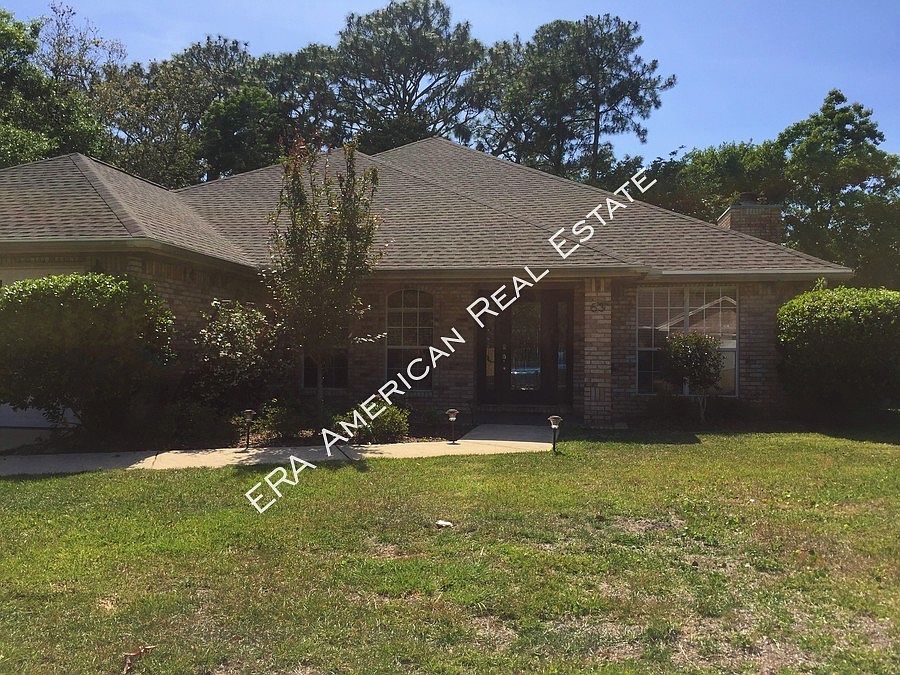 1st image of 53 Hillcrest Dr
