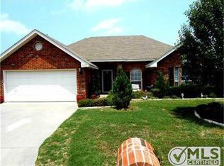 2027 Laney Dr, Sanger, TX 76266