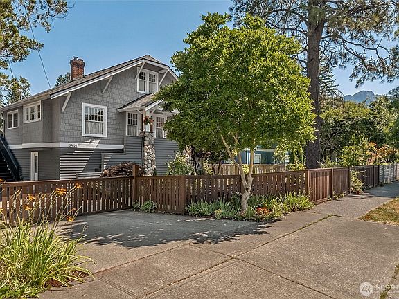 4th image of 39622 SE Park Street