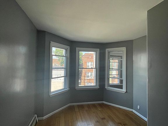 2nd image of 408 13th Ave #3