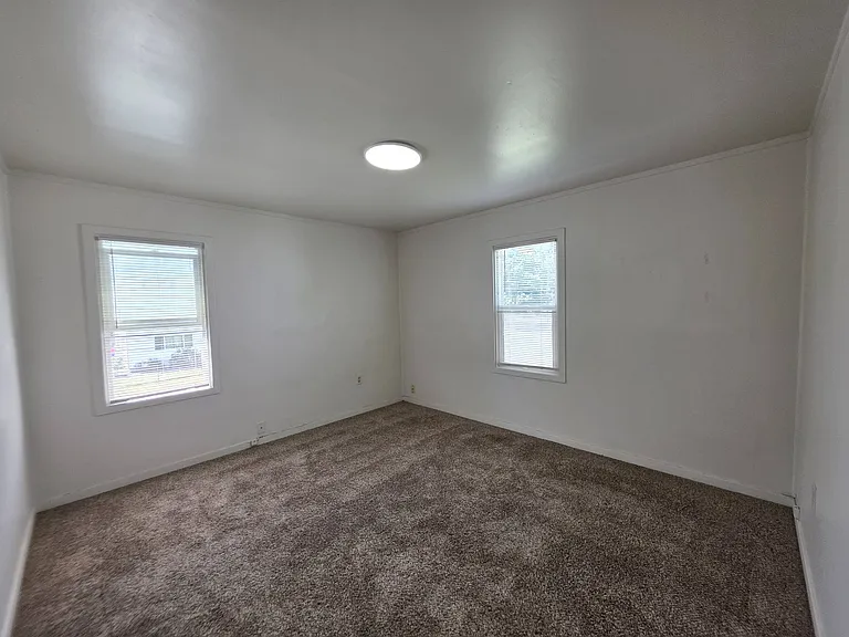 1206 Putnam St — Photo 11