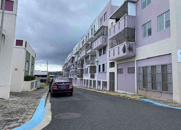 2nd image of Cond Portales De Carolina