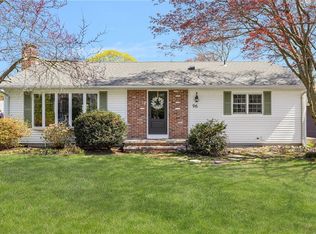96 Bayberry Ln, East Greenwich, RI 02818