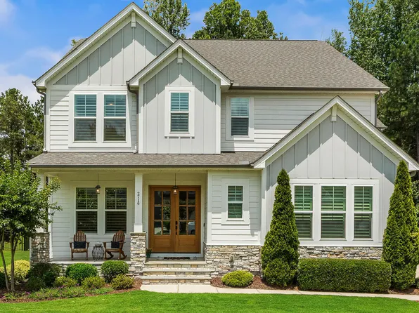2716 Willow Rock Ln, Apex, NC 27523
