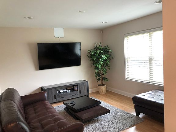 2nd image of 7300 Winthrop Way Unit 1