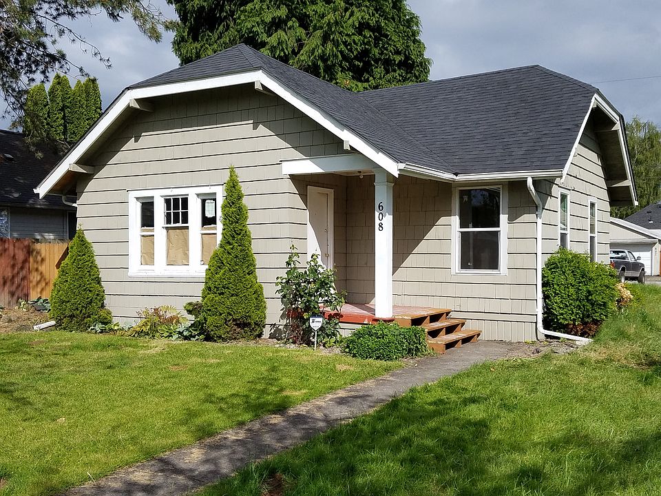 2nd image of 608 15th Ave