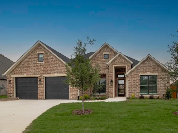 421 Belmont Dr, Midlothian, TX 76065
