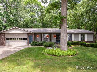 1289 Harding St NW, Grand Rapids, MI 49544