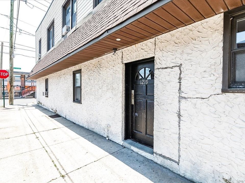 1st image of 1219 Millers Ln #202