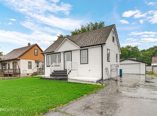 9524 S Nashville Ave, Oak Lawn, IL 60453