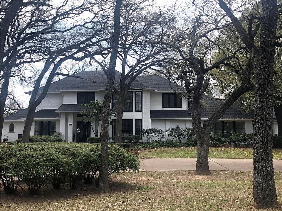 1st image of 3732 Redstone Dr