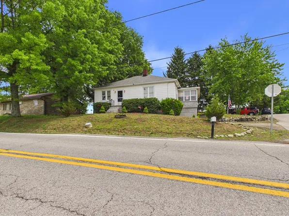 8 N. Green Hills, Glen Dale, WV 26038