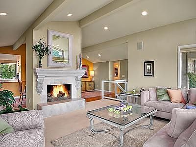 5th image of 10504 NE 44th St