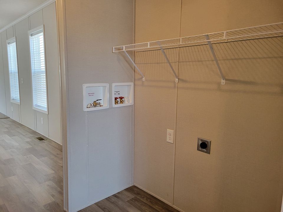 38019 Pardo, photo 17