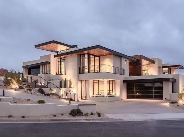 63 E Colima Rd, Washington, UT 84780