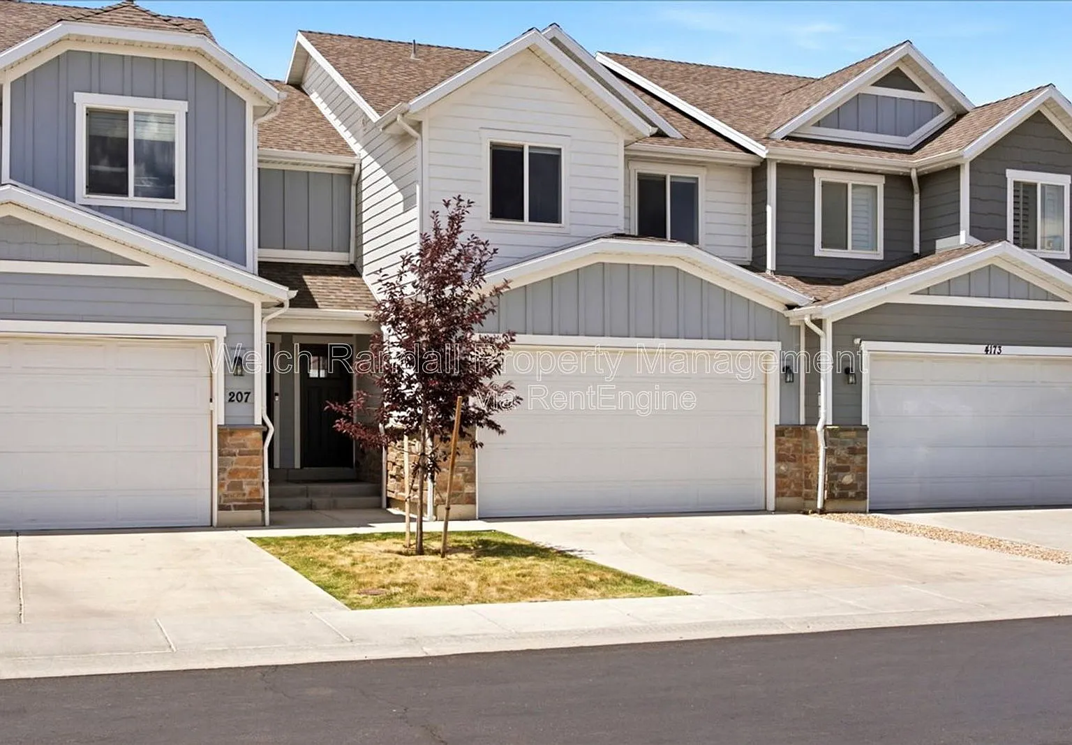3 bed, 2.5 bath, 1570 sqft, $2,045 — Photo 3