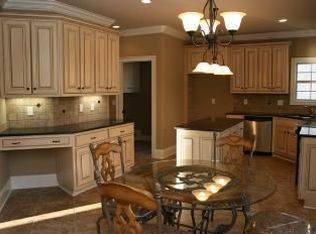 171 Rainbow Glen Cir, Madison, AL 35758