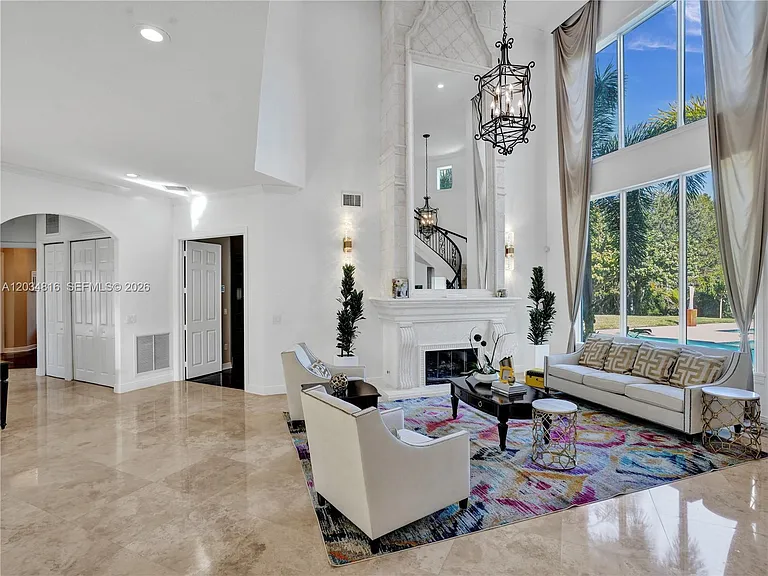 14321 Jockey Cir N — Photo 14