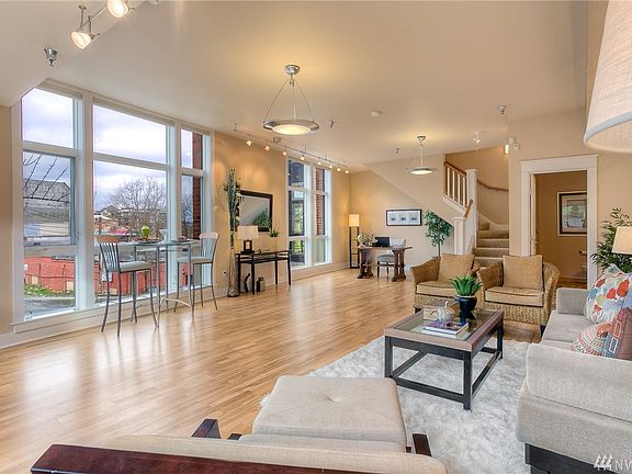 4th image of 708 Market St Unit 408
