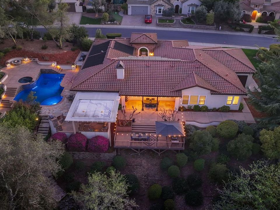 1st image of 3081 Orbetello Way
