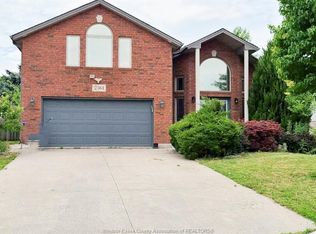 2361 Askin Ave, Windsor, ON N9E 4Y2
