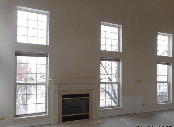 2nd image of 350 E Haver Hill Ct