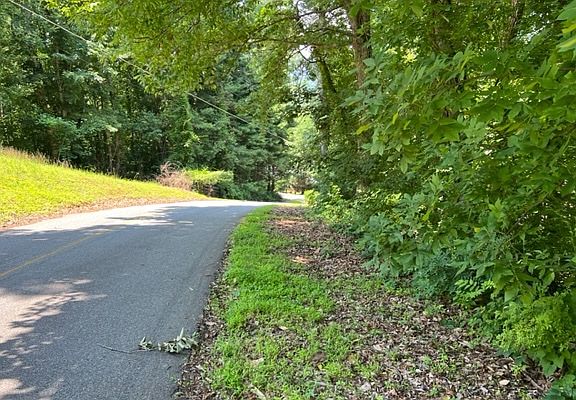4th image of 5 Chancey Dr