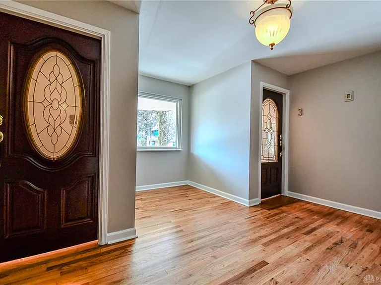 121 E Schantz Ave #3 — Photo 8