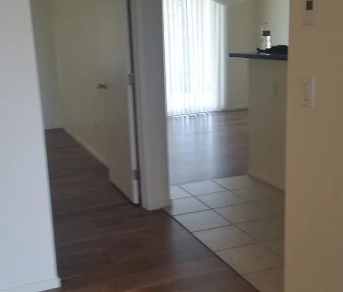 1807 W Drescher St — Photo 12