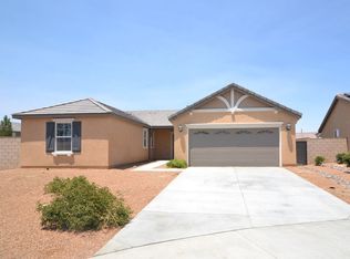 3255 James Ct, Lancaster, CA 93535