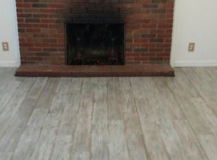 46 6th St, Campbell, OH 44405