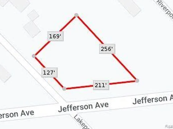48825 Jefferson Ave, Chesterfield, MI 48047