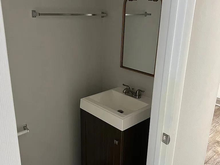 Guests bathroom