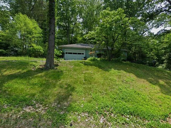 (undisclosed Address), Wilbraham, MA 01095