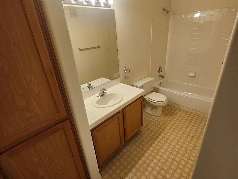 8501 W University Ave #2029 — Photo 8