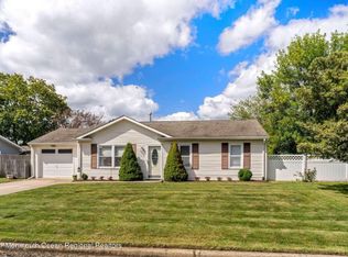 305 Pat Rd, Barnegat, NJ 08005