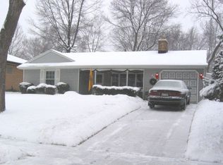 1307 E Illinois St, Wheaton, IL 60187