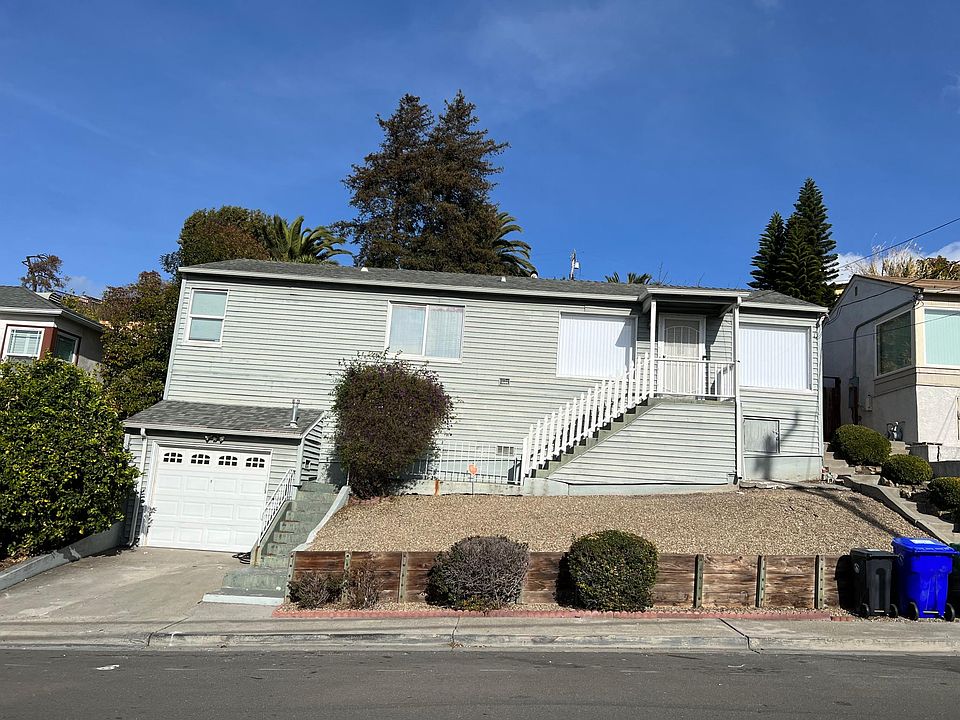 1st image of 15968 Carolyn St