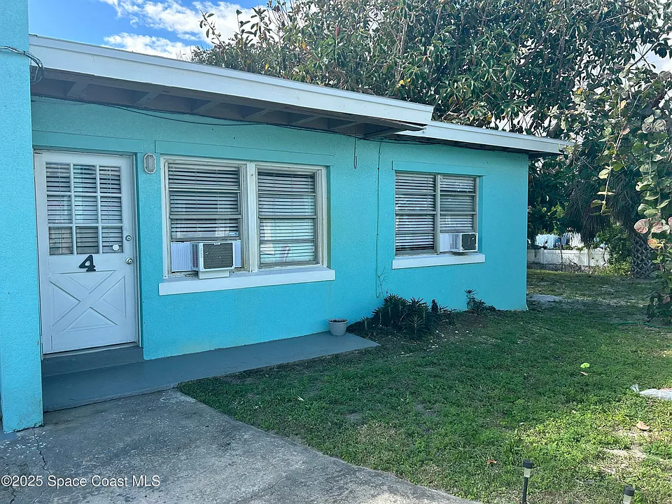 550 S Atlantic Ave #4