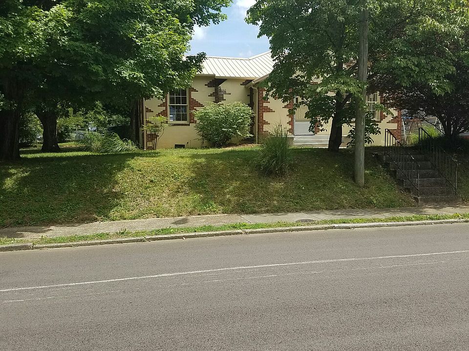 Front of house 2_07112016