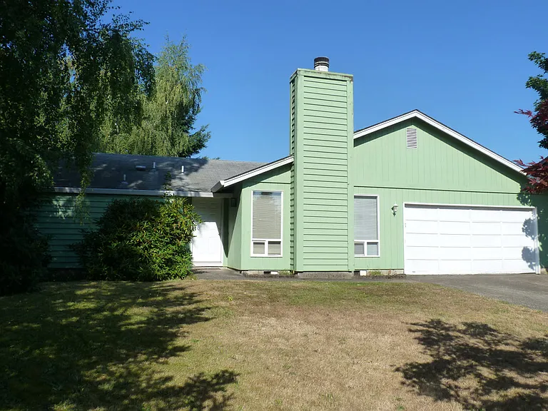 702 SE 141st Ave — Photo 7