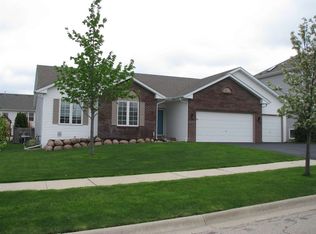 7206 Wimbledon Rd, Machesney Park, IL 61115